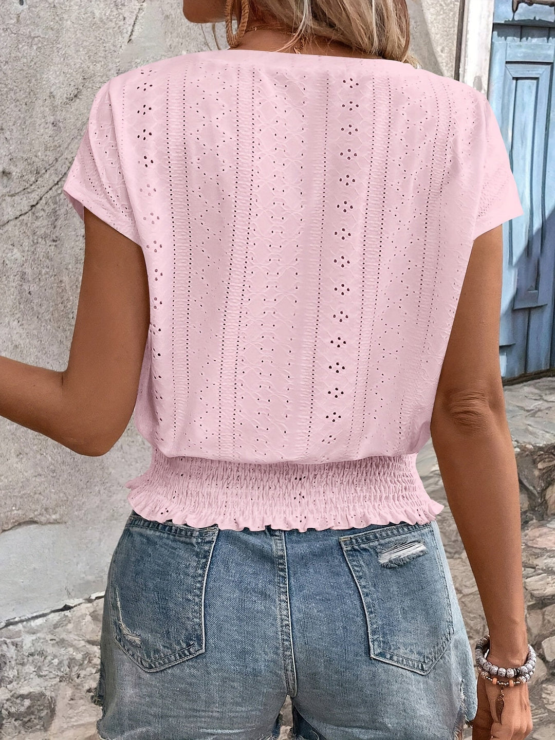 Delores - Elegantes Batwing-T-Shirt Mit V-Ausschnitt