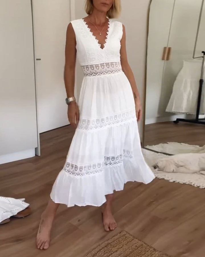 Papakosta – Elegantes ärmelloses Spitzen Kleid