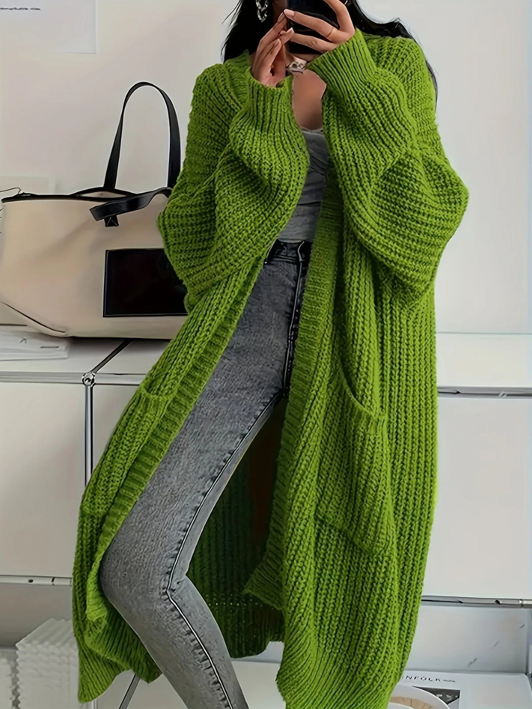 Ludivine – Jacke Mit Blumenstickerei Knopfleiste Und Rüschen Am Saum
