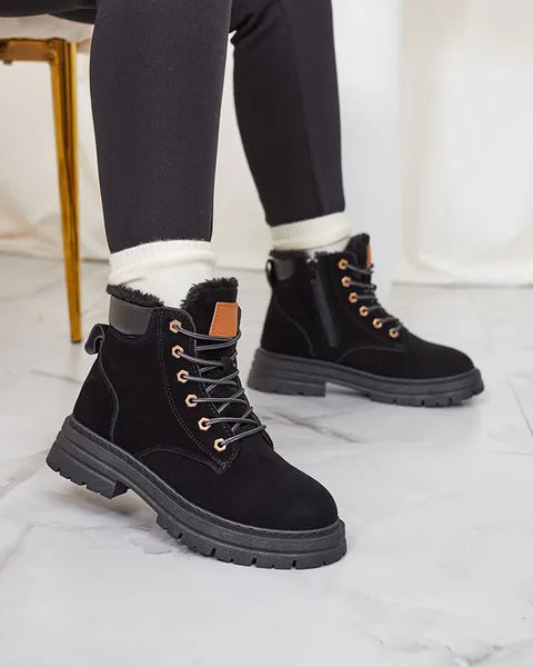 Alosia – Stiefeletten mit Schnürung Und Klobiger Sohle