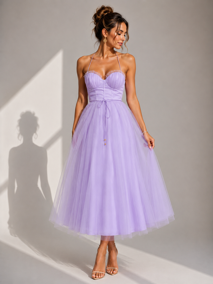 Chiyoko - Elegantes Midikleid Mit Offenem Rücken
