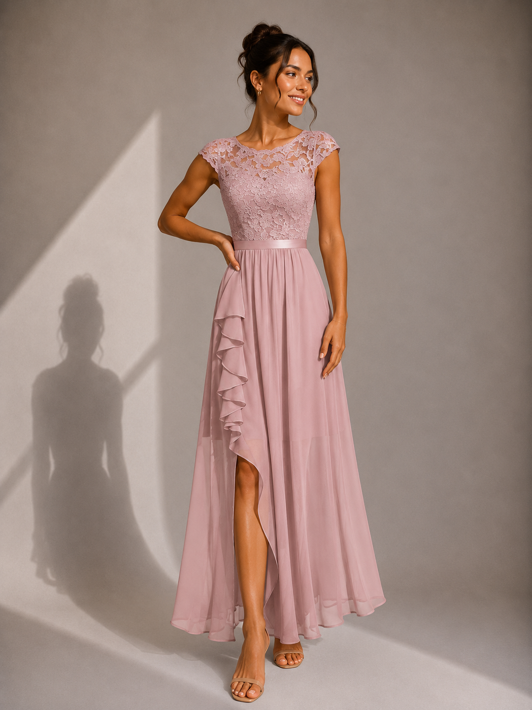 Yoanna - Stilvolles Maxi Kleid Mit Schnürung Und Rüschen