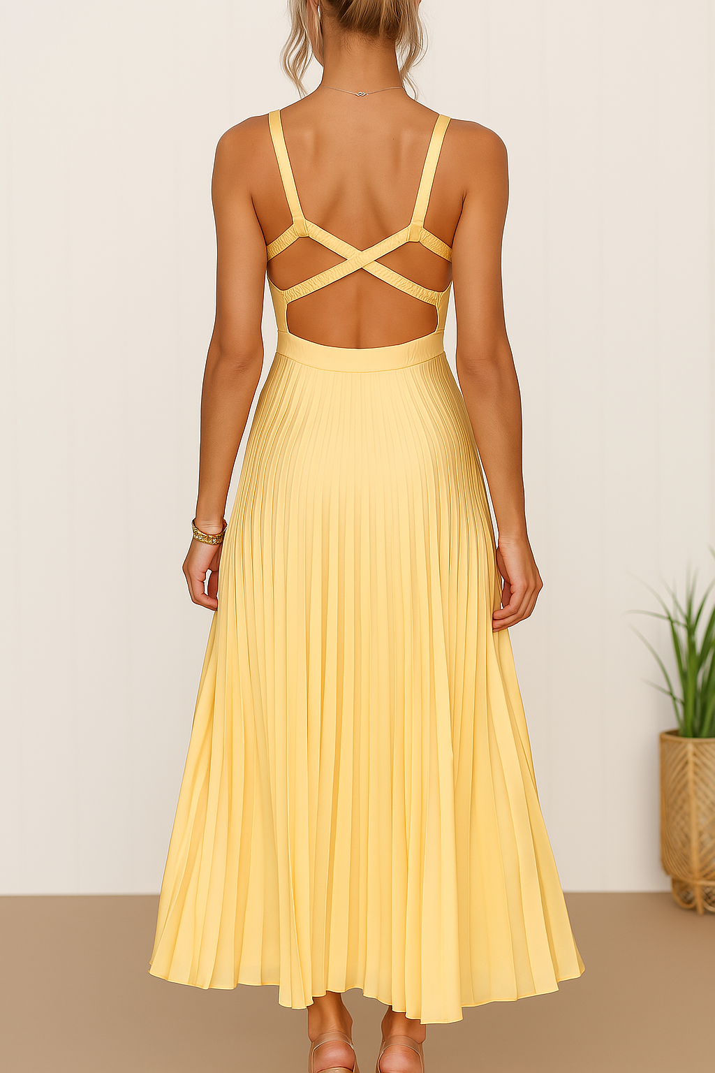 Tuuliki – Ärmelloses Midi Kleid Mit Plissee