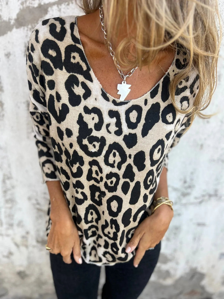 Swantje – Bluse Mit Rundhalsausschnitt Und Leopardenmuster |1+1 Gratis