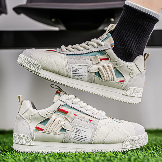 Pooran – Ultrabequemer Retro Turnschuh