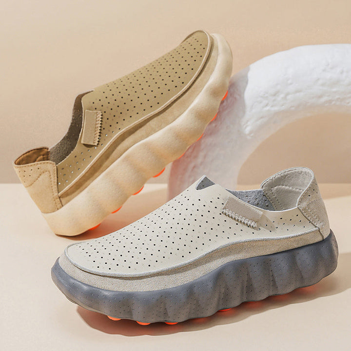 Sameth – Perforierte Hausschuh Mit Flexibler Sohle