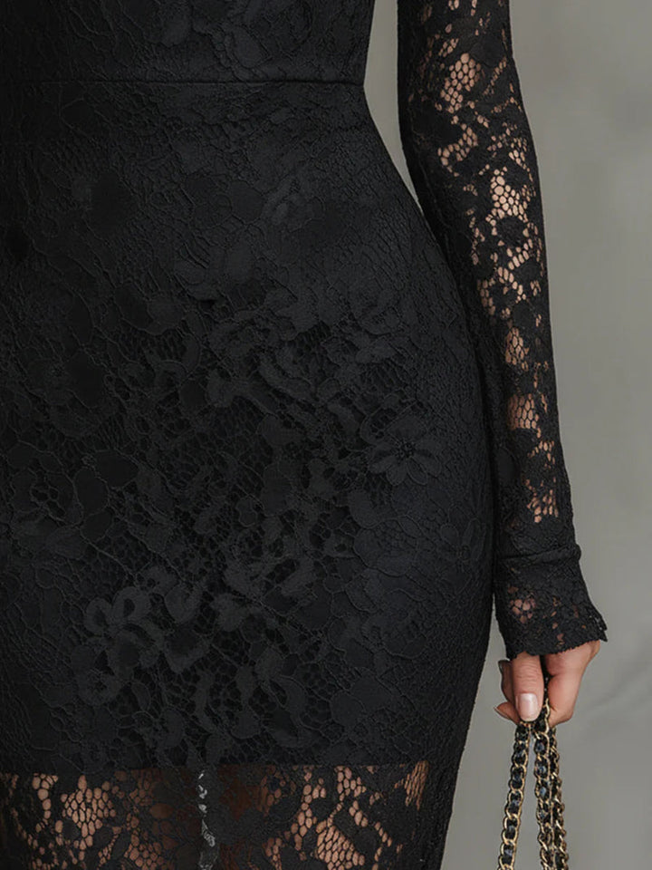 Yalissa – Langärmliges Maxikleid aus Spitze
