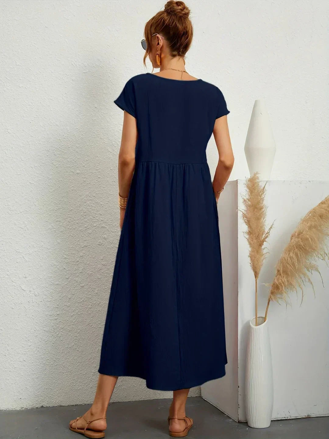 Neila – Oversized Maxikleid mit Tasche