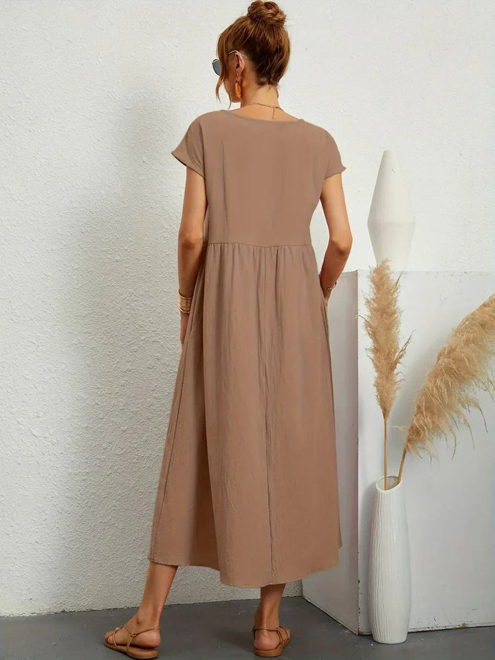 Neila – Oversized Maxikleid mit Tasche