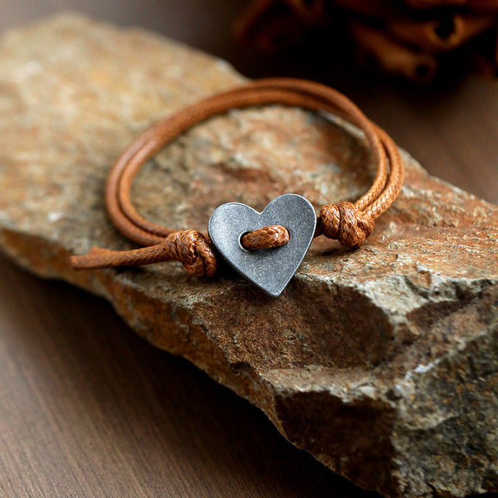 Lovenna – Handgefertigtes Armband mit Herzsymbol