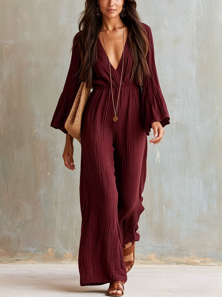 Magdlena – Luftiger Jumpsuit mit V-Ausschnitt