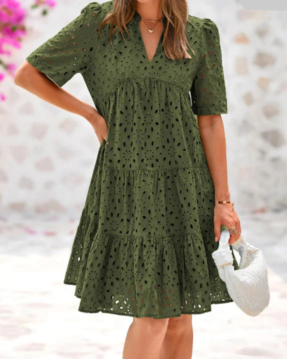 Anjika – Elegantes Sommer Kleid Mit Spitzenrüschen