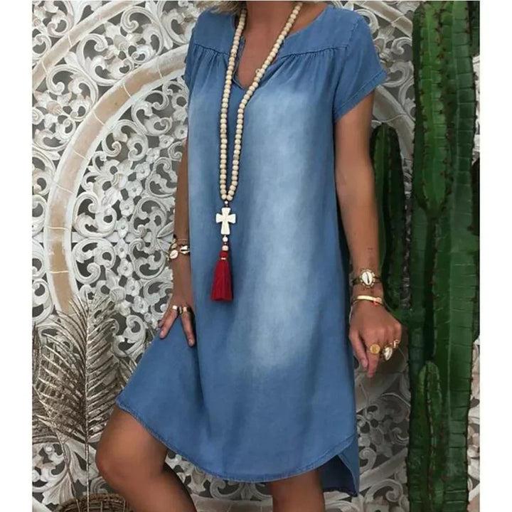 Alicja – Lässiges Sommerkleid aus Denim