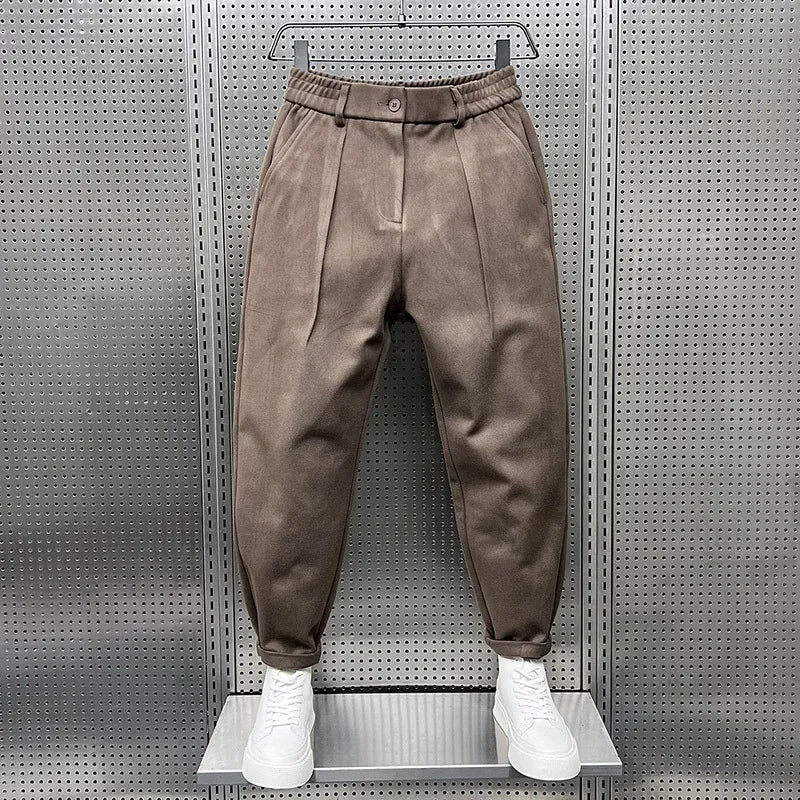 Lizandro – Hoch Taillierte, Plissierte, Konisch Zulaufende Hose