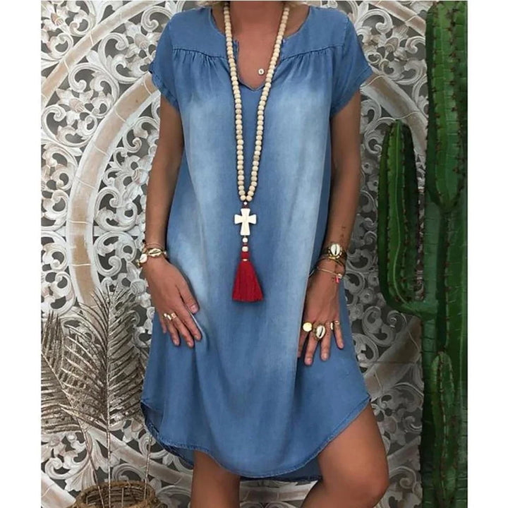 Alicja – Lässiges Sommerkleid aus Denim