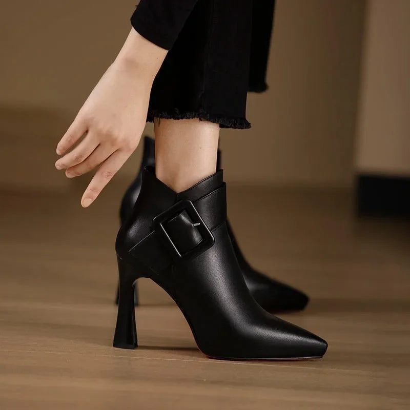 Jennyfer - Stiefeletten Mit Schnalle