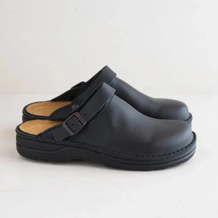 Moniya – Bequeme Clogs Mit Seitlichem Schnallenriemen