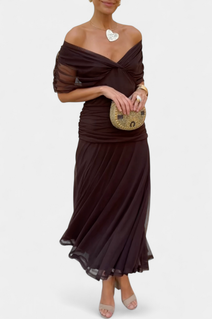 Rawan – Maxikleid Aus Chiffon Mit Schulterfreiem Ausschnitt