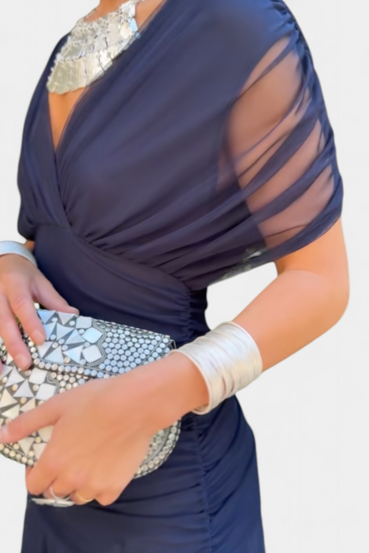 Rawan – Maxikleid Aus Chiffon Mit Schulterfreiem Ausschnitt