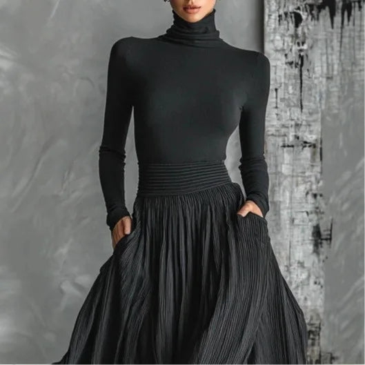 Keziah – Elegantes Langes Plissee Kleid