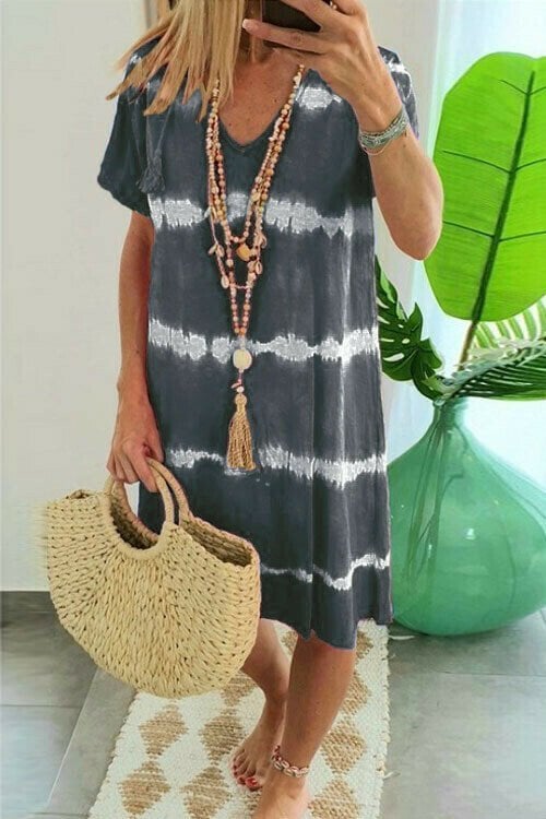 Karlaa - Lockeres Sommer Kleid aus Batik Mit Streifenmuster