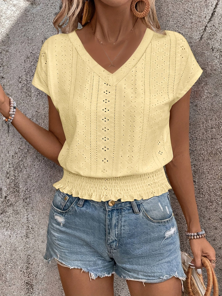 Delores - Elegantes Batwing-T-Shirt Mit V-Ausschnitt