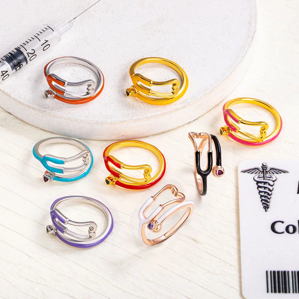 Caitleen – Stethoskop Ring Mit Herz Geburtsstein