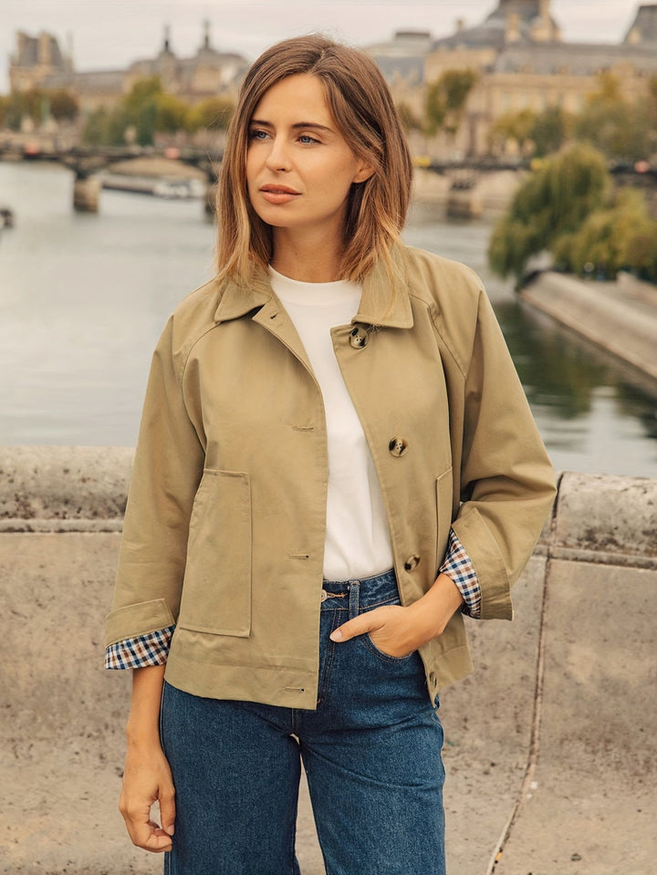 Guiselle - Klassische Jacke Mit Kragen Und Knopfleiste