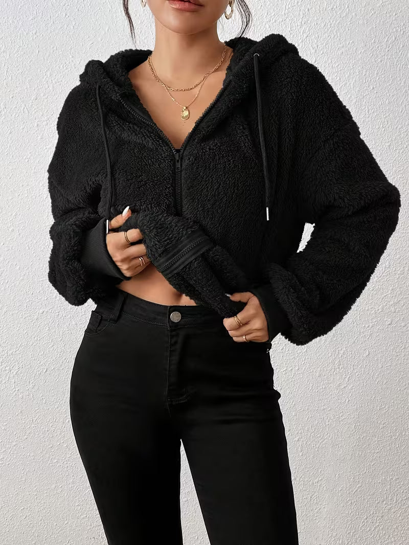 Keriana – Lässige, Warme Kapuzen Jacke Aus Flauschigem Fell