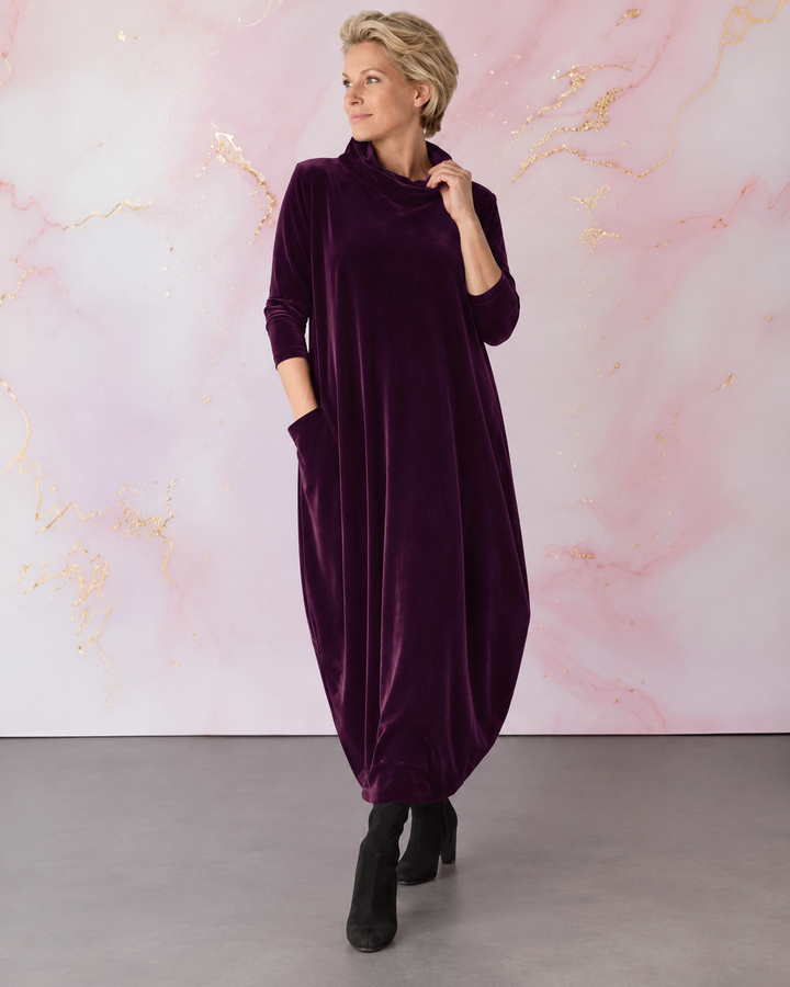 Lellina – Maxikleid Aus Samt Mit Hohem Kragen Und Lockerer Passform