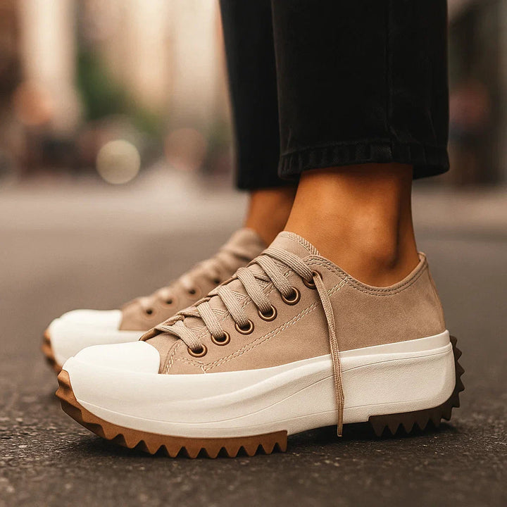 Jianna – Lässige Schnür Turnschuh
