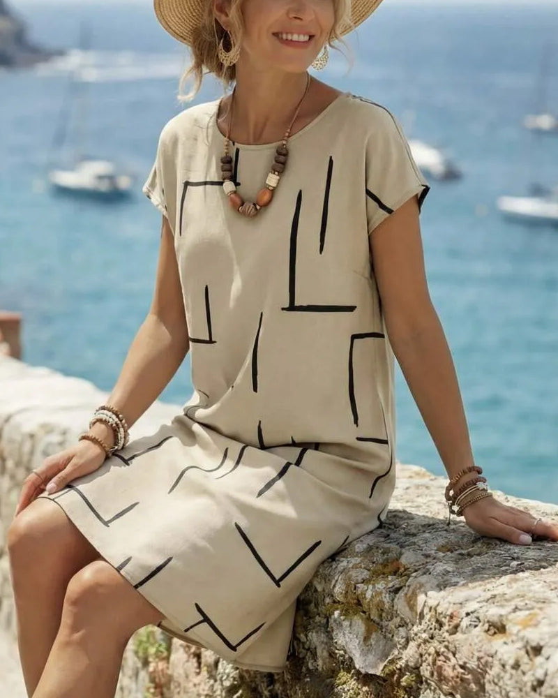 Ainee – Sommer Kleid Mit Rundhalsausschnitt Und Print
