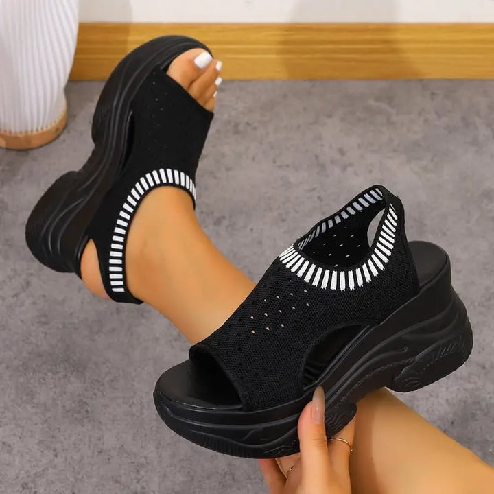 Carolane - Modische Sportliche Sandale Mit Dicker Sohle
