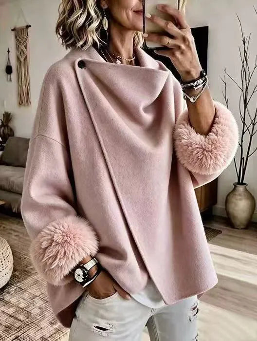 Mikila – Asymmetrische Jacke Aus Wollmischung Mit Kunstfellbesatz