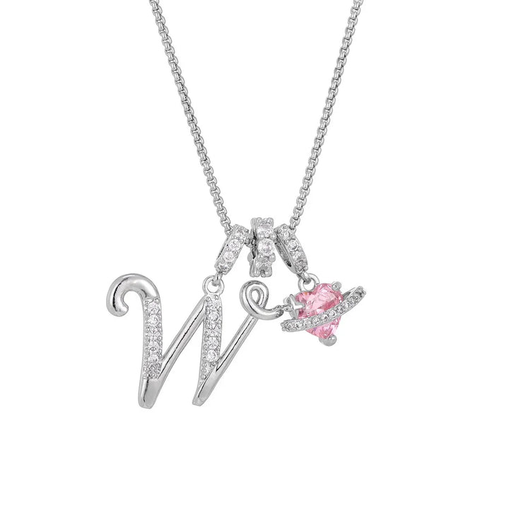 Nerute - Anhänger Mit Anfangsbuchstabe Und Rosa Herzanhänger