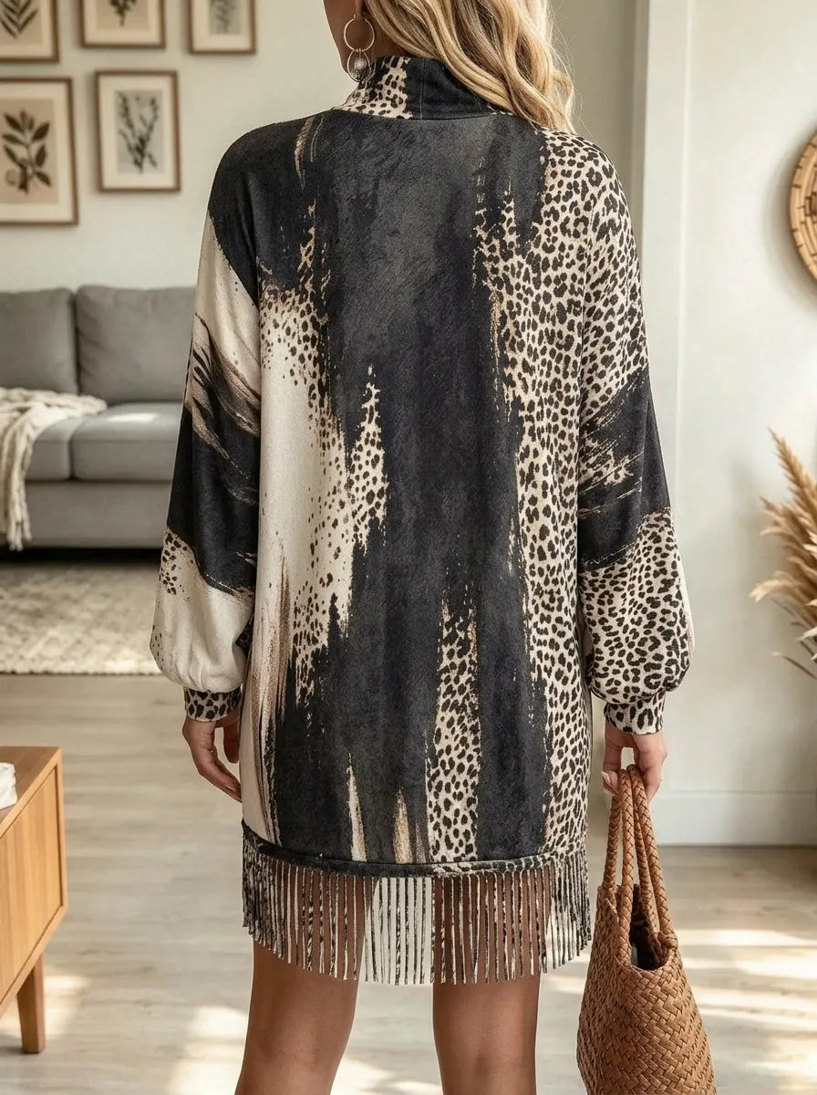 Jakisa – Pullover Kleid Mit Fransen Und Leopard Enmuster