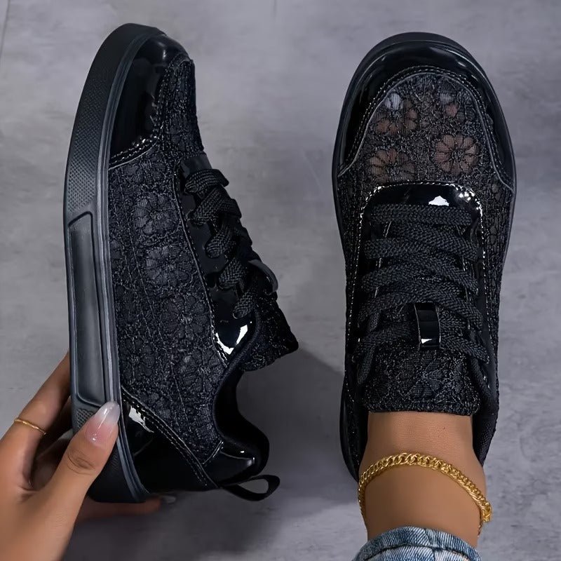 Alessa - Elegante Sneaker Mit Spitzenverzierung