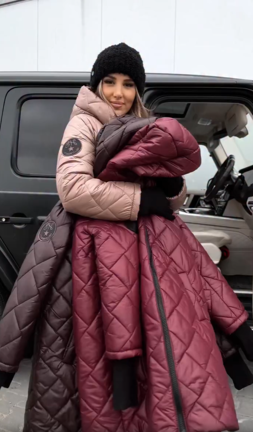 Kureha - Stylische Gesteppte Kapuzenjacke Mit Reißverschluss