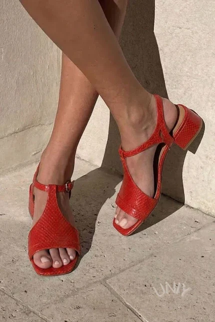 Joice – Elegante Sandale Mit Schnallenriemen