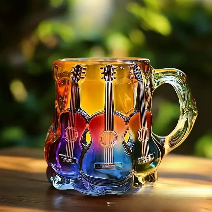 MelodyMug – Gitarren Becher mit Regenbogen Buntglasdesign