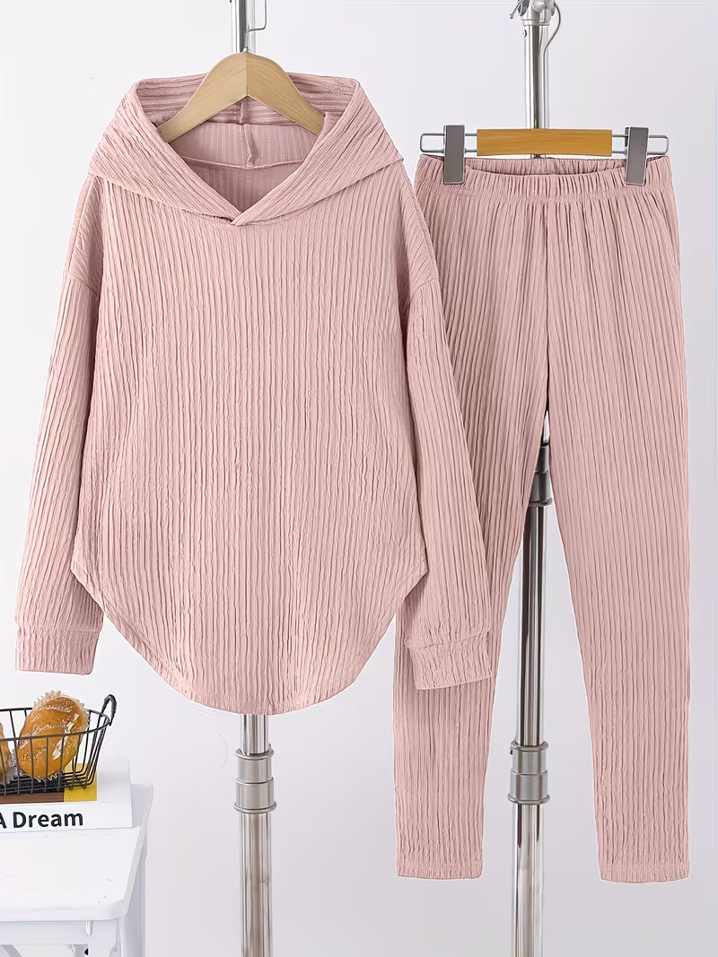 Berenika – Lässiges Kapuzen Top And Leggings