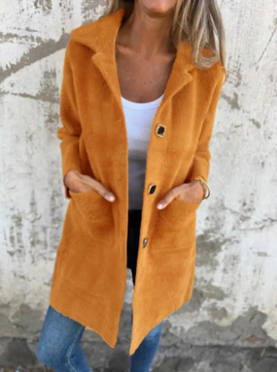 Dorothie – Mantel mit Reverskragen und aufgesetzten Taschen