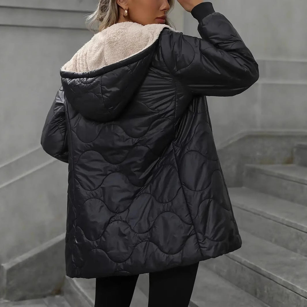 Nayela – Thermojacke mit Reißverschluss und Kapuze