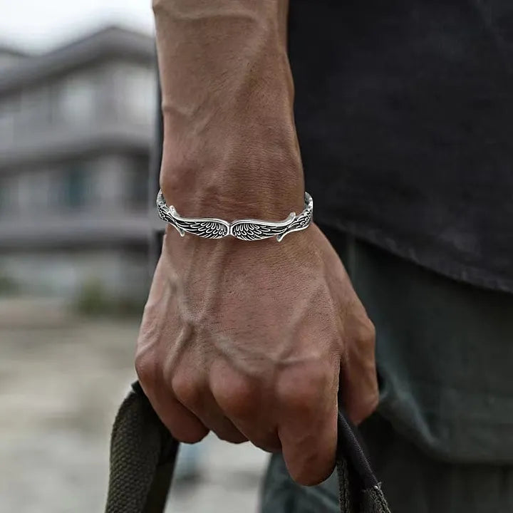 Maynard – Silbernes Vintage-Armband mit Engelsflügeln