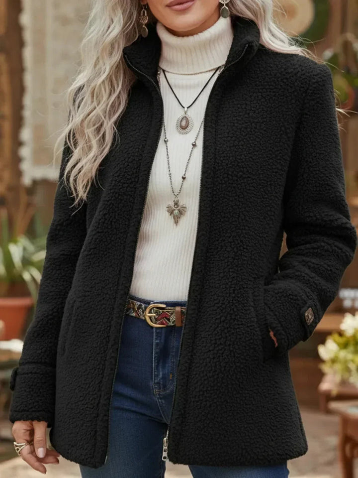 Mamie – Weiche, mittellange Jacke mit Reißverschluss