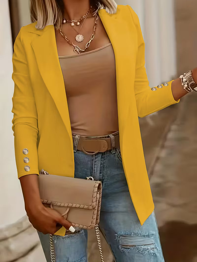 Nikia – Langärmeliger Blazer Mit Zierknöpfen