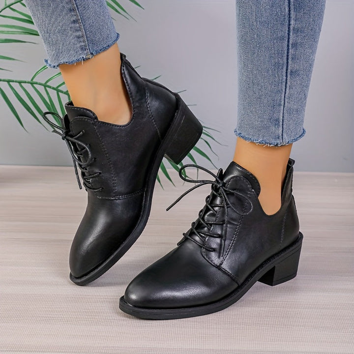 Rosemarie – Klassische Schnürstiefeletten