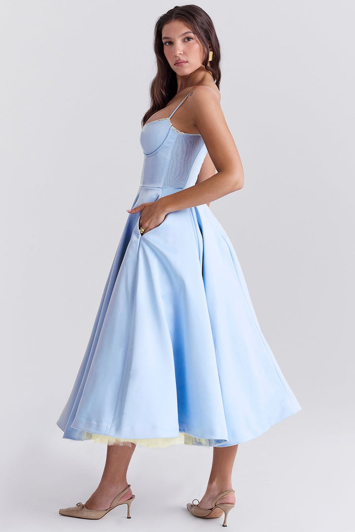 Arestina – Modisches Midi Kleid Aus Tüll