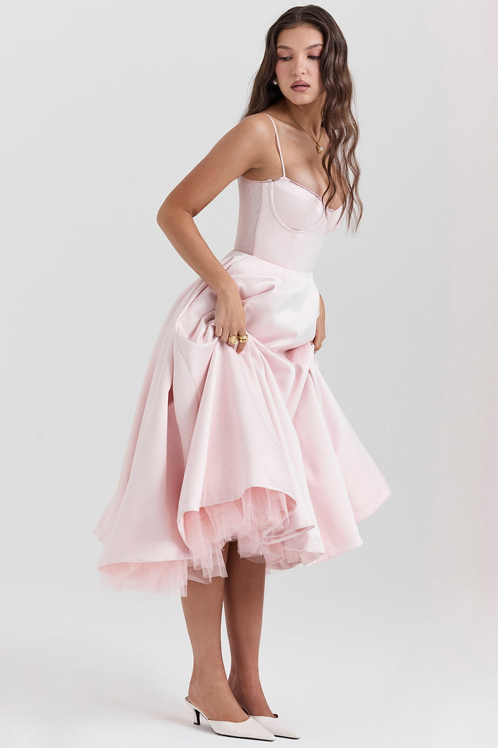 Arestina – Modisches Midi Kleid Aus Tüll