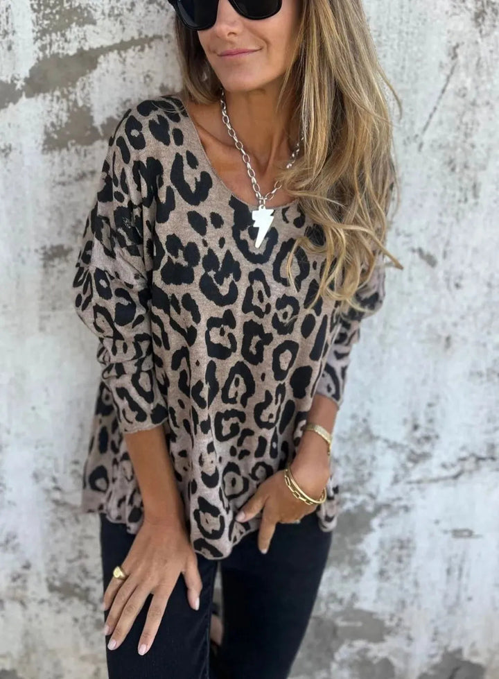 Swantje – Bluse Mit Rundhalsausschnitt Und Leopardenmuster |1+1 Gratis